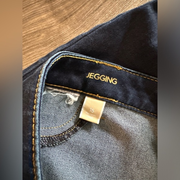 Michael Kors Blue Skinny Jeans - Picture 5 of 7